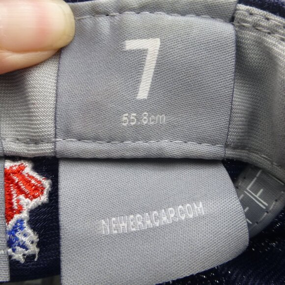 Toronto Blue Jays Maple Leaf Logo 7 Inches Fitted Hat - Picture 14 of 15